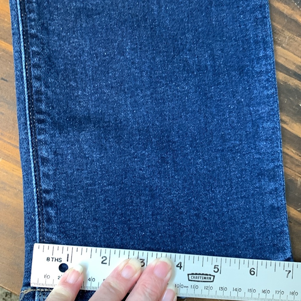 Hudson Straight Leg Jean 31 - Picture 11 of 11